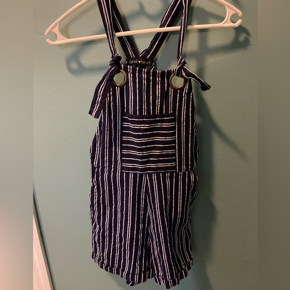 Derek‎ Heart Romper, blue & white stripe, size small.